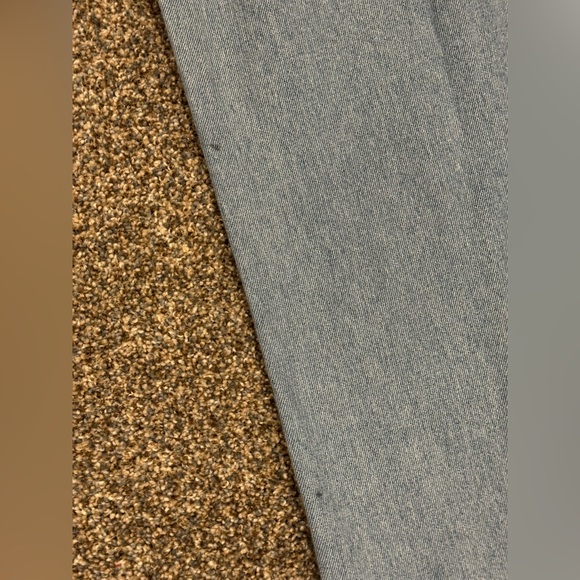 Hollister Light Blue Women Jeans Ultra High Rise Baggy size 4R/27R inseam 30” - Picture 9 of 12